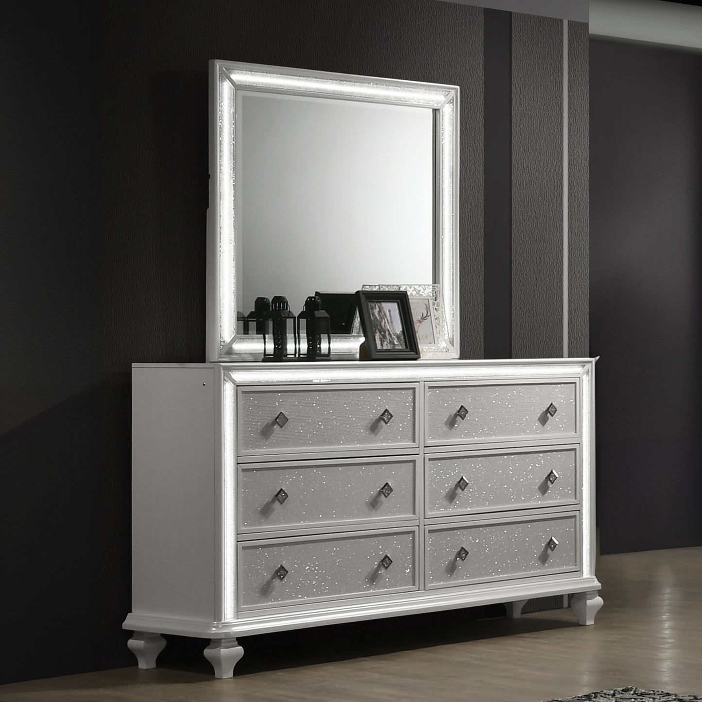 Stardust - Dresser & Mirror - Pearl Silver