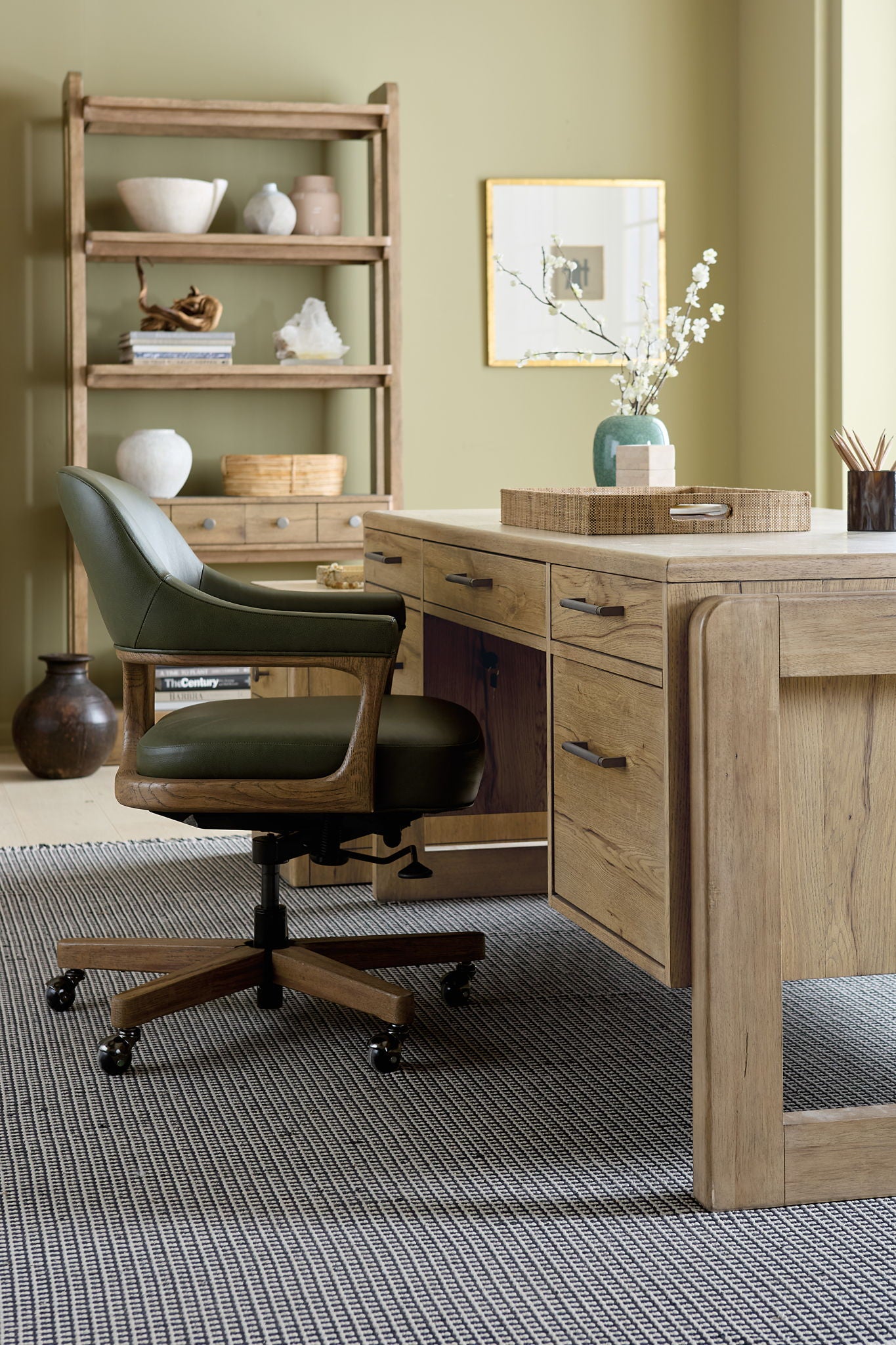 EC - Briar Executive Swivel Tilt Chair - Dark Green
