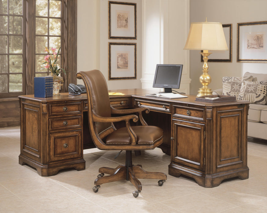 Brookhaven Executive L Right Return image