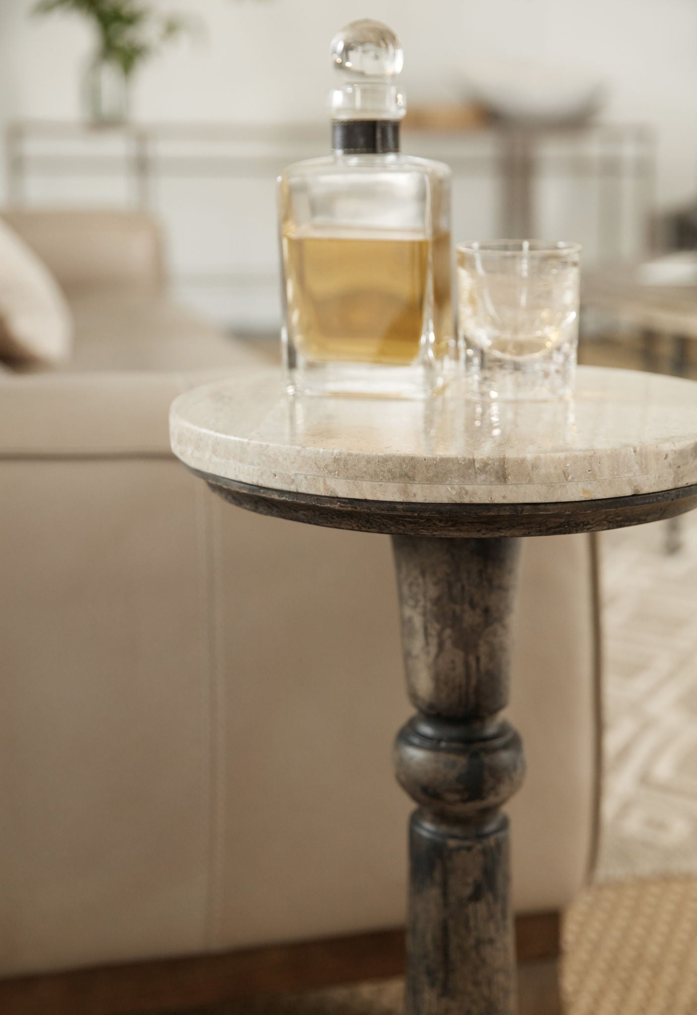 La Grange - Rabbs Prairie Martini Table - Dark Gray