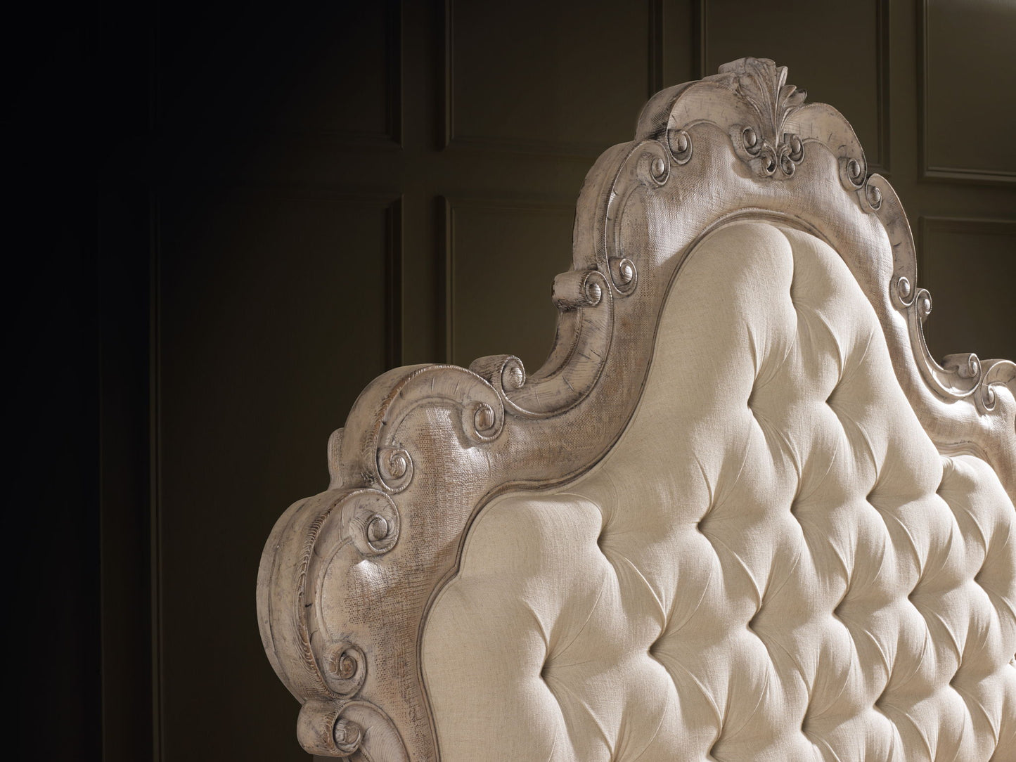 Chatelet - Upholstered Bed