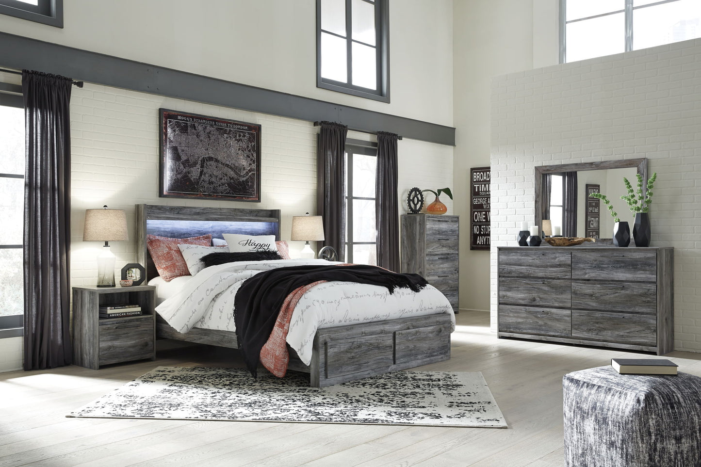 Baystorm - Panel Bed