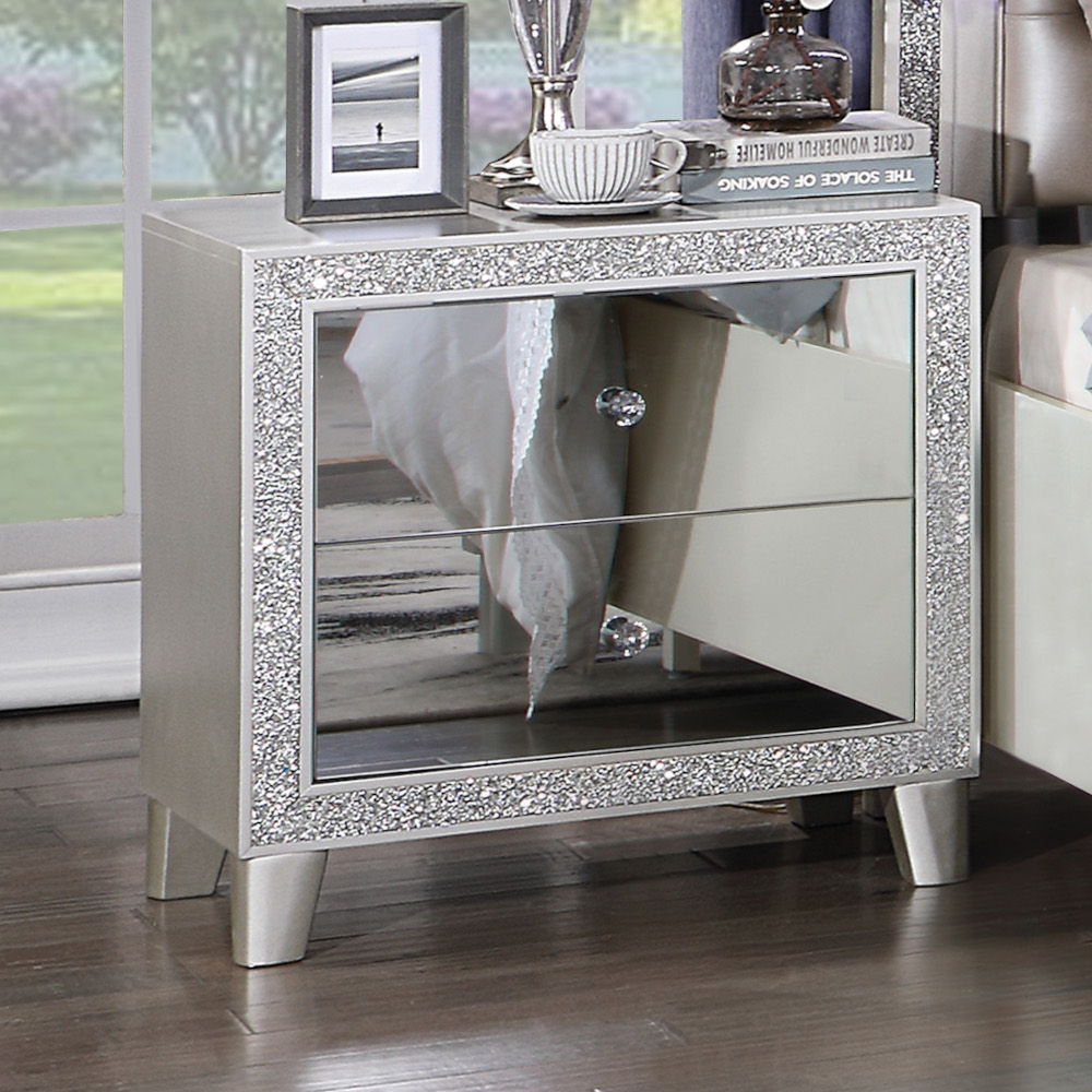 Sliverfluff - Nightstand - Mirrored & Champagne