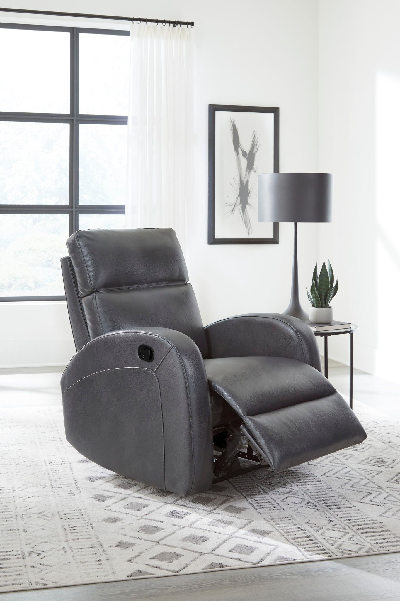 Devin - Recliner