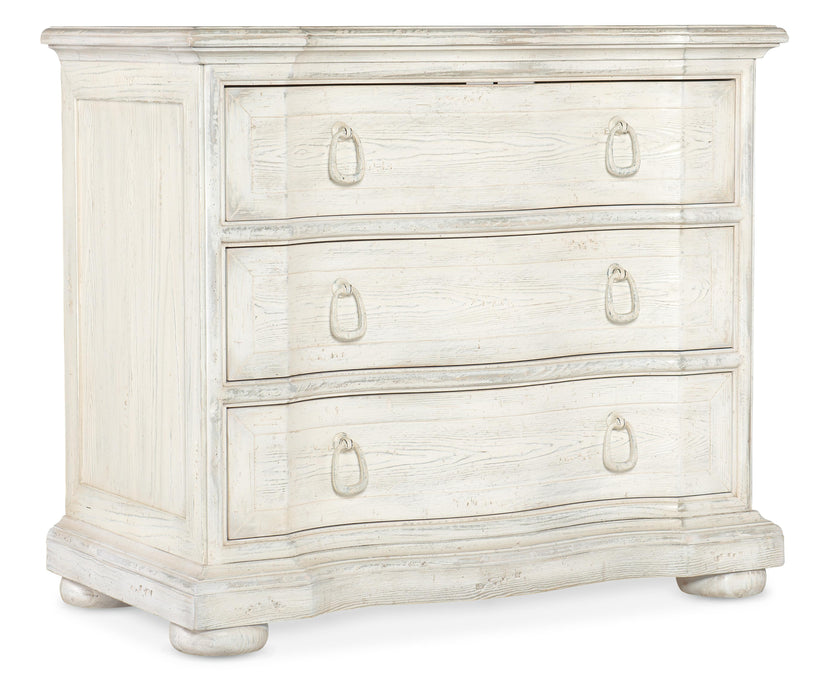 Traditions Three-Drawer Nightstand - 5961-90016-02