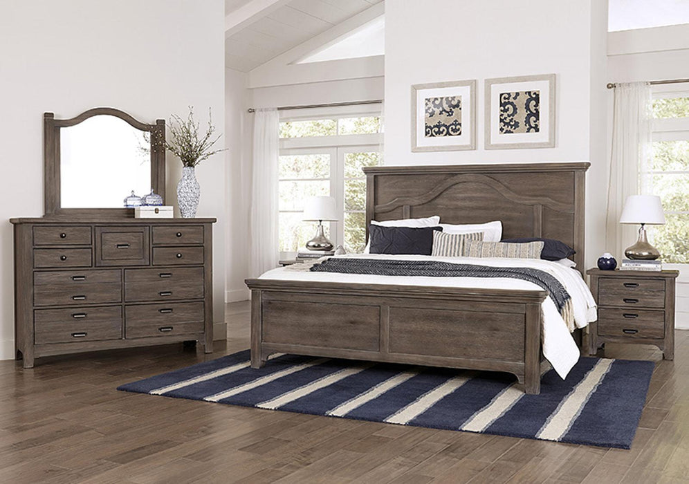 Vaughan-Bassett Bungalow King Mantel Panel Bed in Folkstone