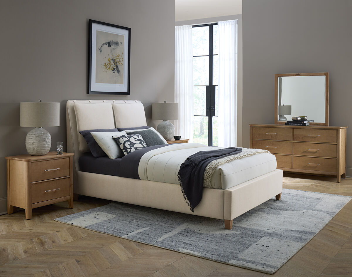 Nordhaven - 6 Drawer Dresser