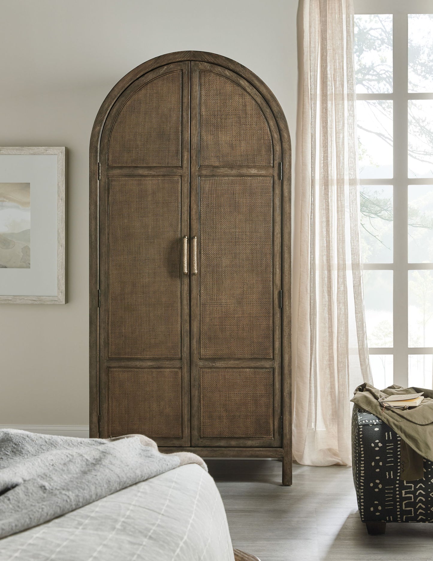 Sundance - Wardrobe - Dark Brown