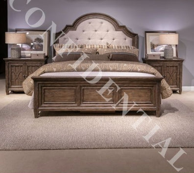 Liberty Furniture Paradise Valley Cal King Upholstered Bed in Saddle Brown