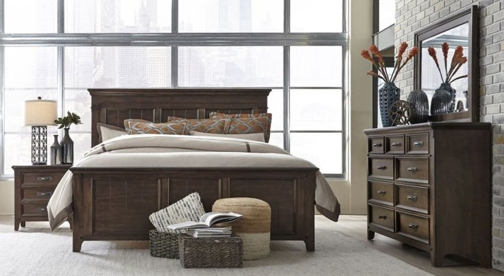 Liberty Furniture Saddlebrook Queen Panel Bed in Tobacco Brown