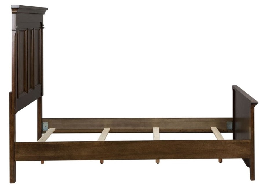 Liberty Furniture Saddlebrook Queen Panel Bed in Tobacco Brown
